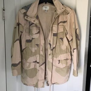 F21 Women’s Camo Jacket